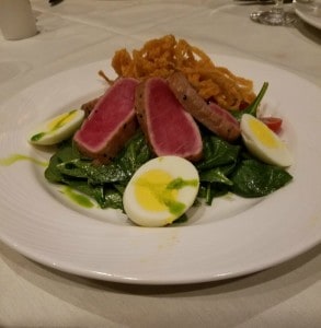 Eddie Merlot Tuna Nicoise